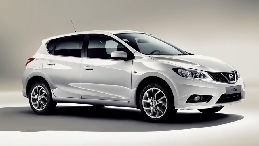 NISSAN TIIDA